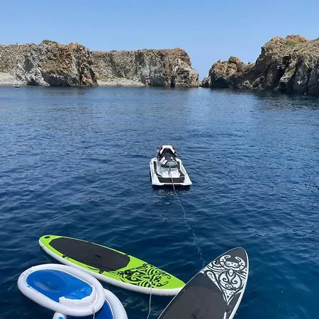 Πλωτό κατάλυμα La Baronessa Ποζιτάνο