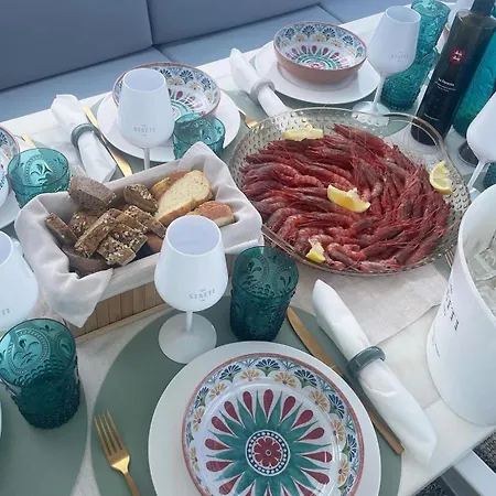 Πλωτό κατάλυμα La Baronessa *